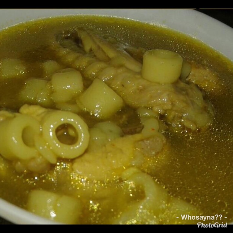 Whosayna’s Alni Palni (Kokni Style Chicken Soup)