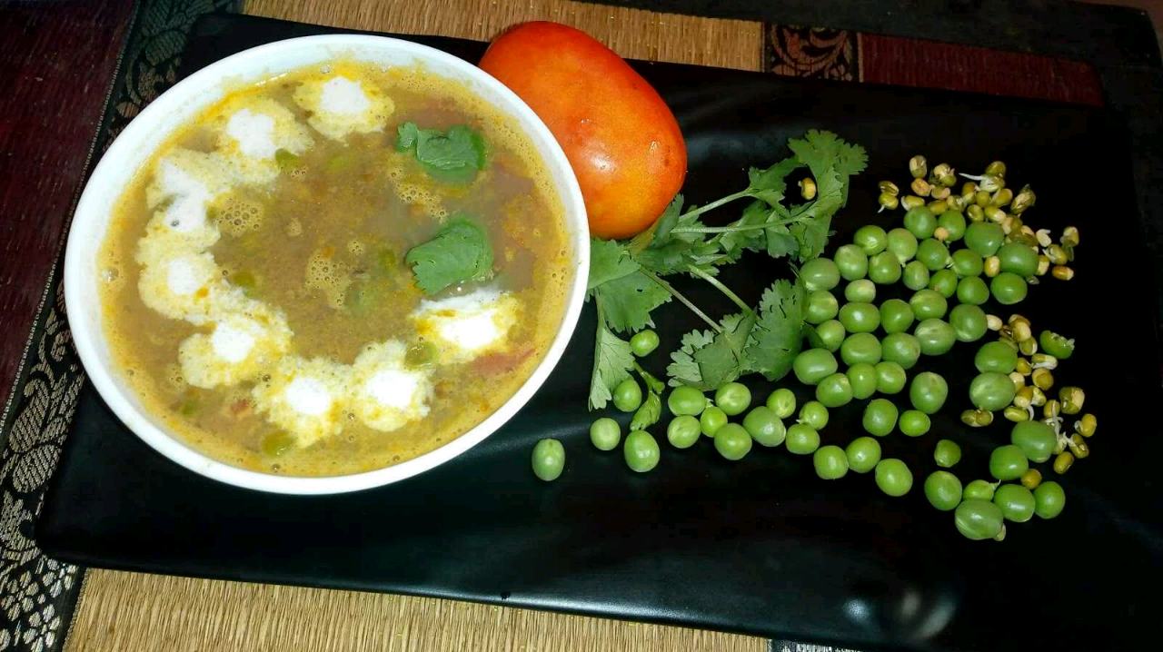Whole Moong Dal And Peas Soup