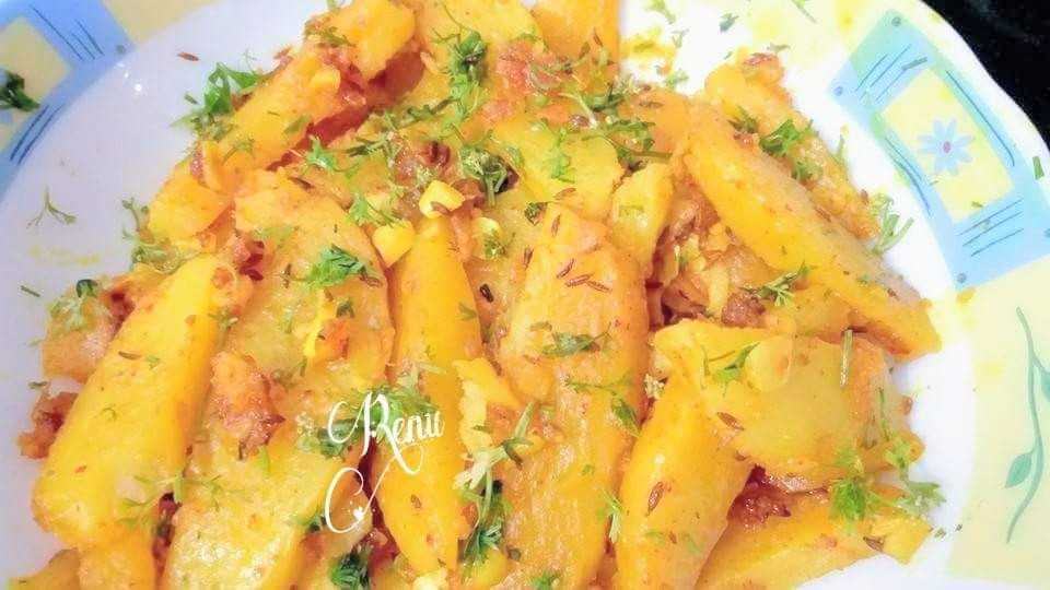 Garlicky Jeera Aloo Restaurant Style