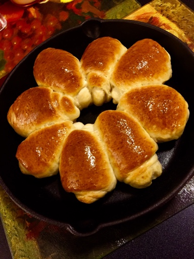 Garlic Bread/Dinner Rolls 