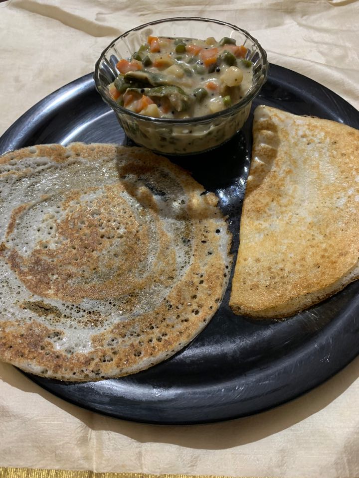 Dosa with stew 
