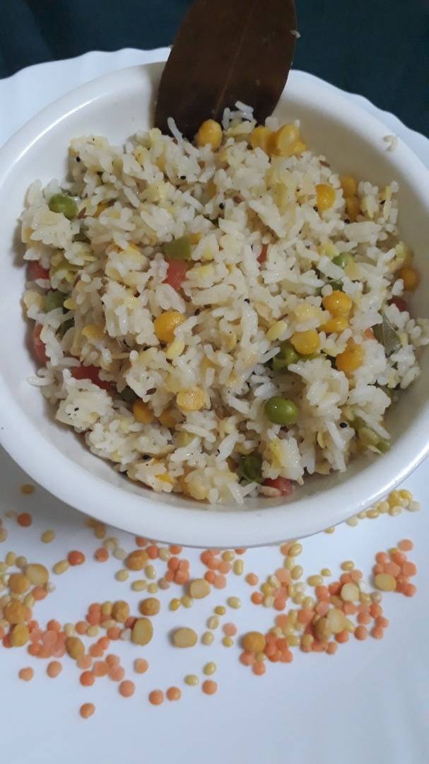 Mix daal pulav