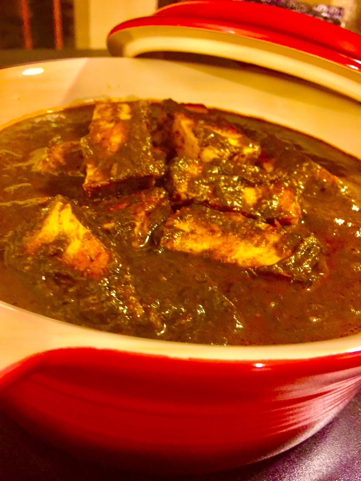 Palak Paneer | Indian Cottage Cheese in Spinach Sauce. 