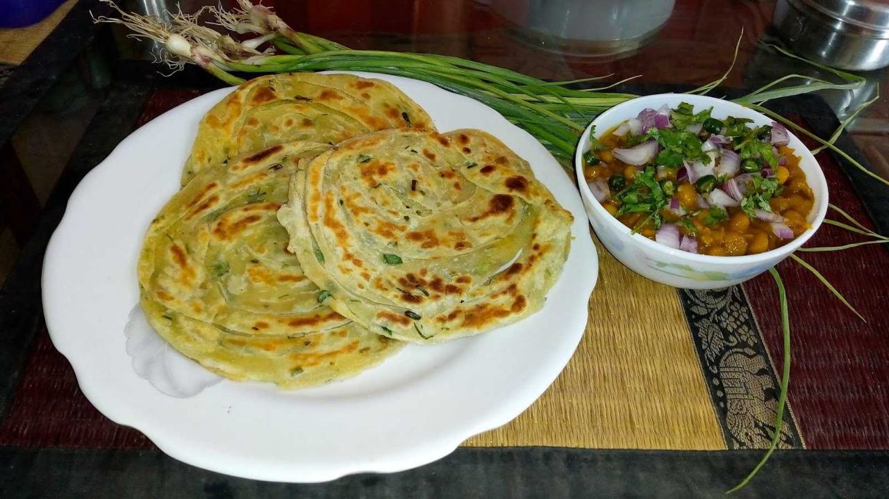 Green Garlic Laccha Paratha