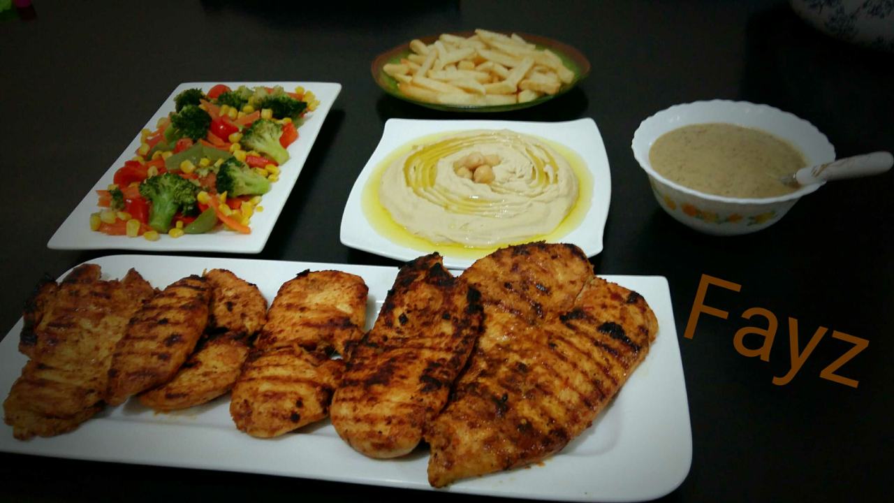 Grilled chicken steak with pepper sauce 