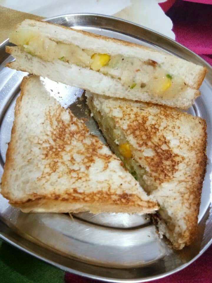 Corns Potato Sandwich