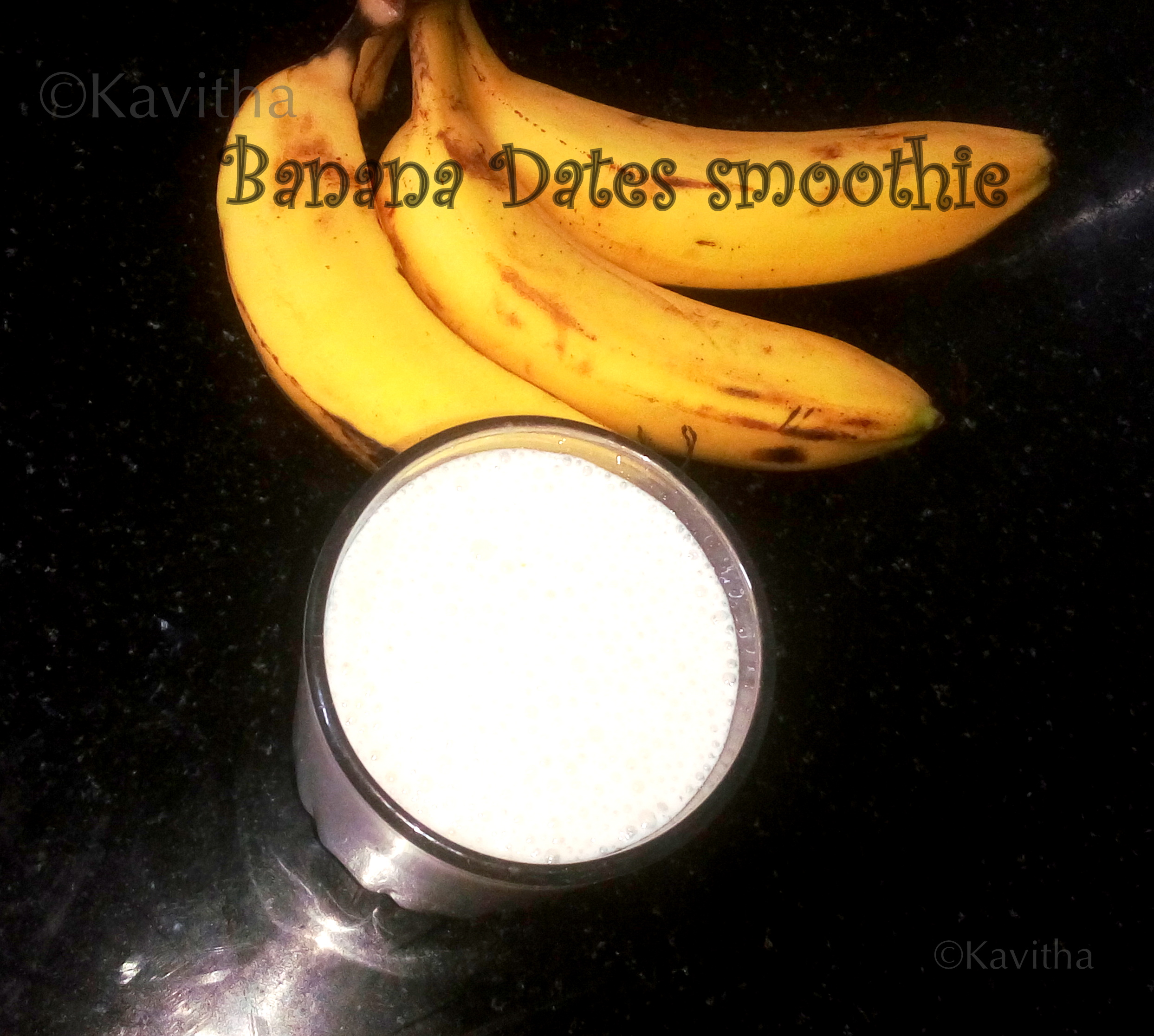 BANANA and DATES smoothie