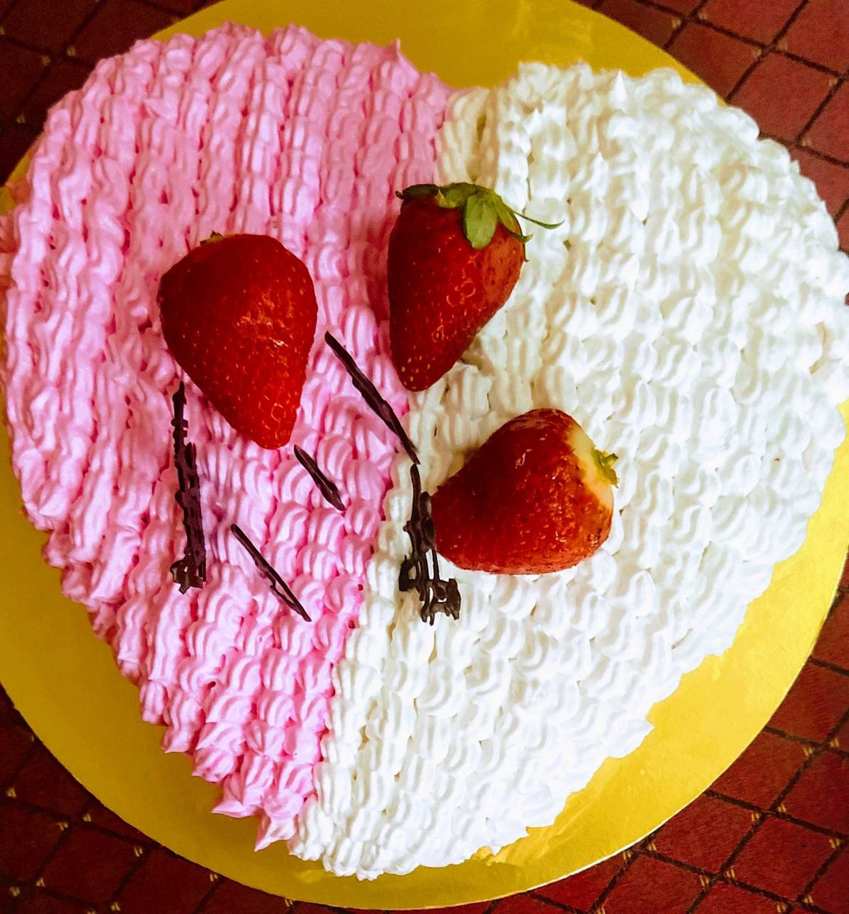 Red velvet Strawberry Flavoured Cake